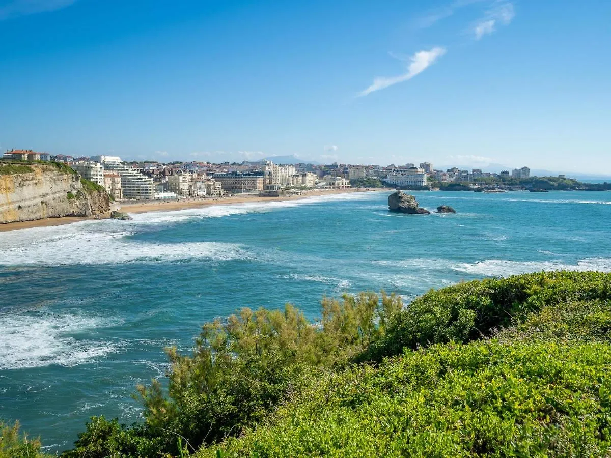 Apartment Les Jardins Victoria-1 By Interhome Biarritz